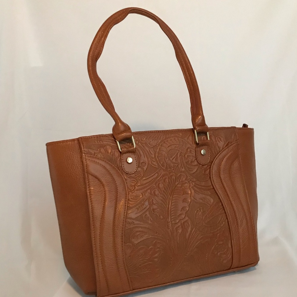 Ladies leather tote